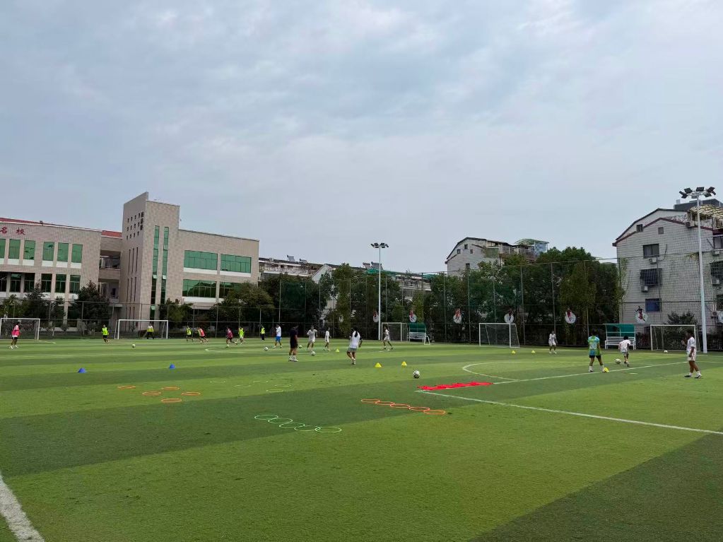 专业英国365上市公司服务